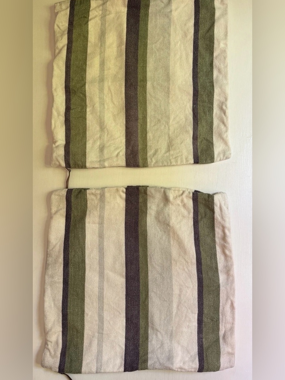 POTTERY BARN Everyday Linen Striped Pillow Covers Set Of 2 : 20x20”